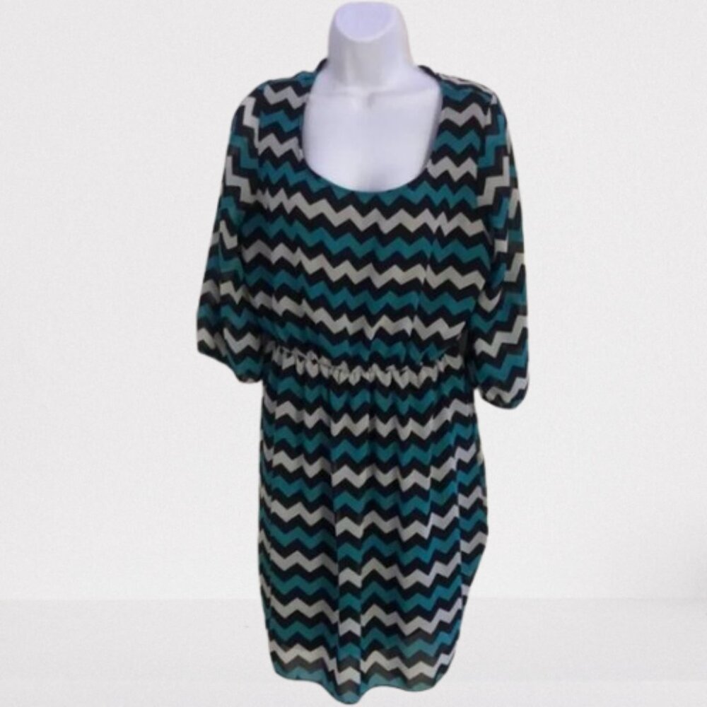 Espresso Chevron Sun Dress Size XL with 3/4 Sleeves. Fully Lined.
